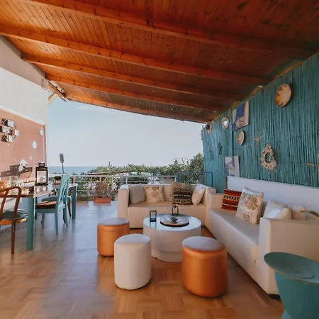 Sea View With Private Garden Appartamento *